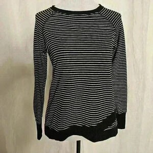 Danskin Size Extra Small Long Sweatshirt